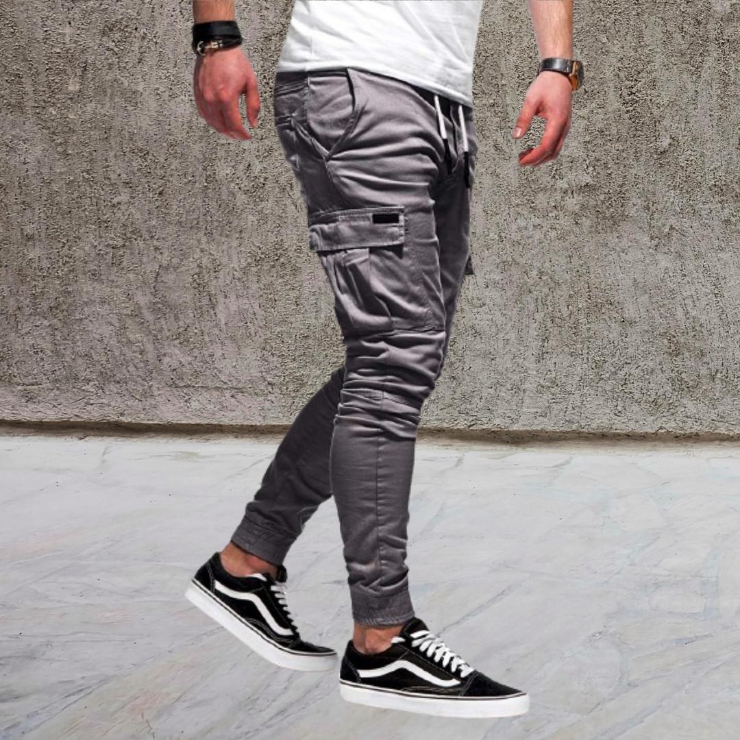 Daniel | Fritidsbyxor med patchfickor